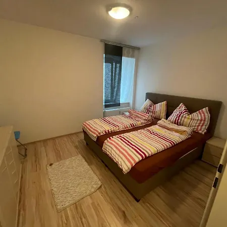 Apartment 4910